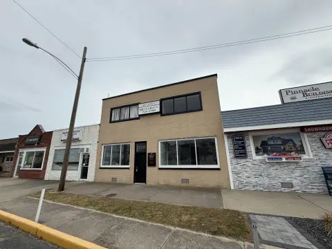 Renovated Office Building in Wildwood