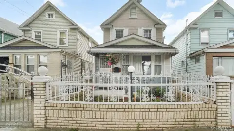 Colonial Duplex With Finished Basement