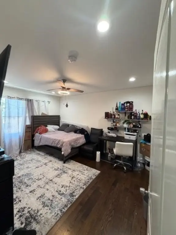 Picture 12