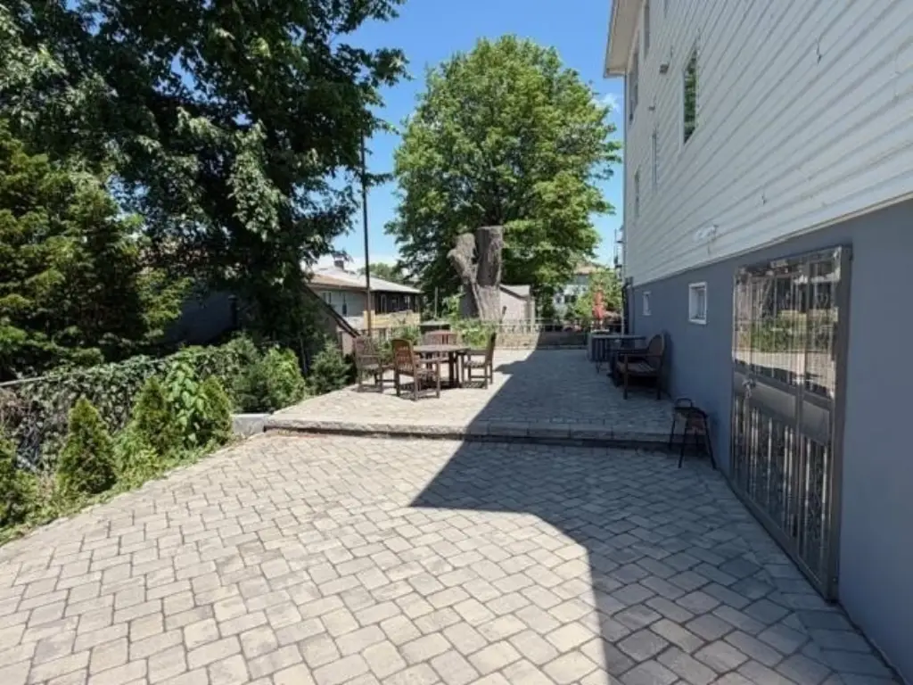 Picture 19