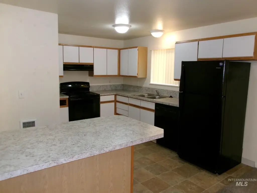 Picture 4