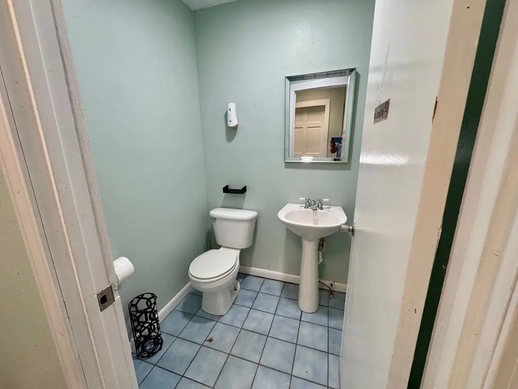 Picture 7