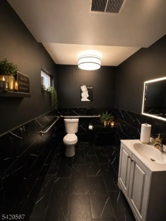 Picture 8
