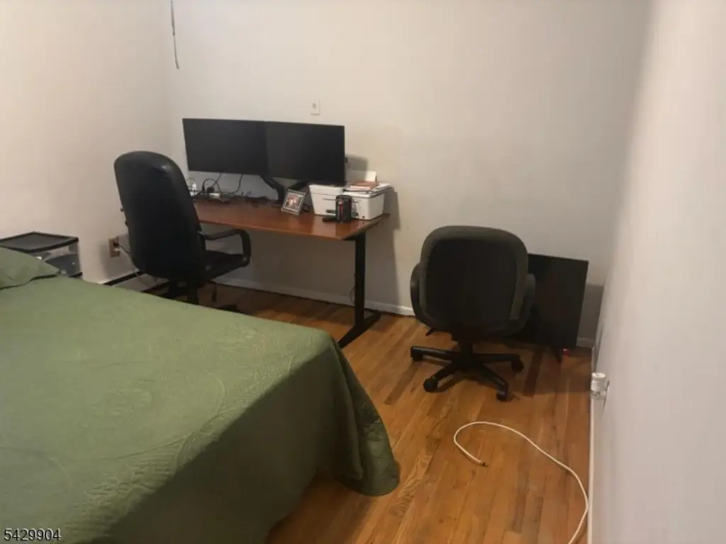 Picture 28