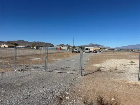 Improved Lot in Pahrump, Nevada
