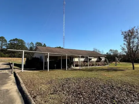 Mena Land with Storage Building