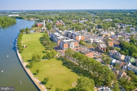 Riverfront Restaurant Opportunity in Burlington