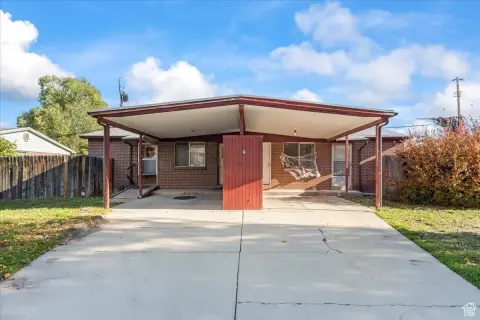 Millcreek Duplex: Investment Opportunity