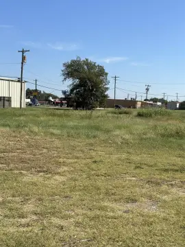 Commercial Lot in Watonga, OK
