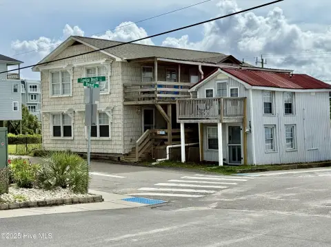 Carolina Beach Triplex Opportunity