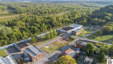 Downtown Hickman, KY Lot