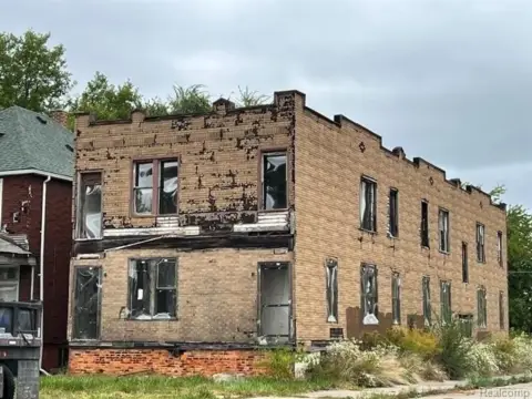 Detroit Apartment Building with Potential