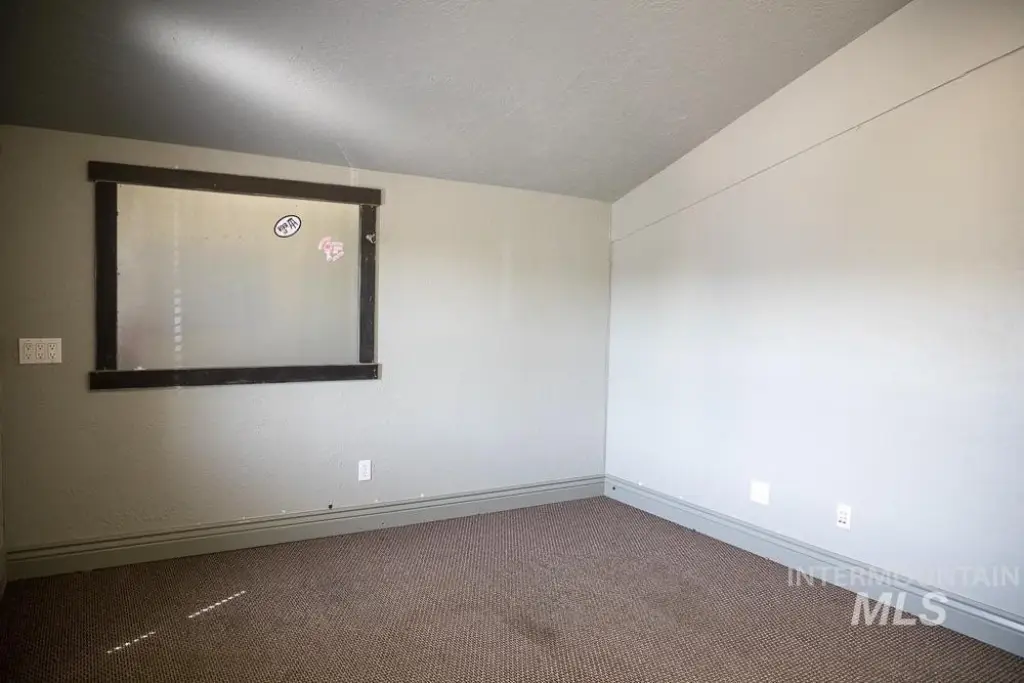 Picture 25