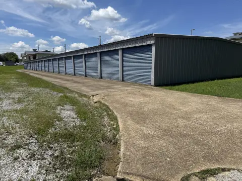 West Tupelo Storage Units