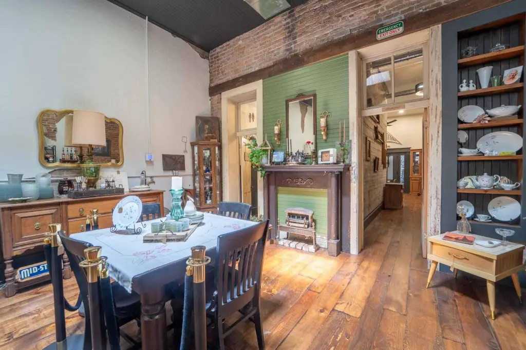 Picture 12