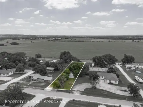 Residential Lot with Storage Shed