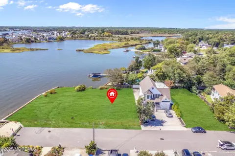 Waterfront Lot in Toms River
