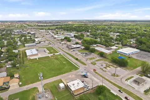 Lawton Commercial Land and Building