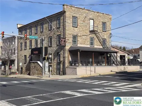 Mixed-Use Building with Restaurant