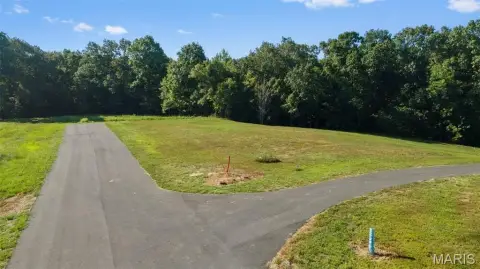 Residential Land in Jackson, MO