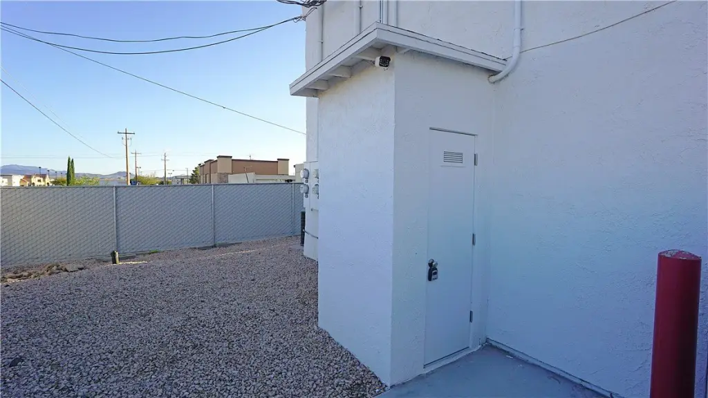 Picture 19