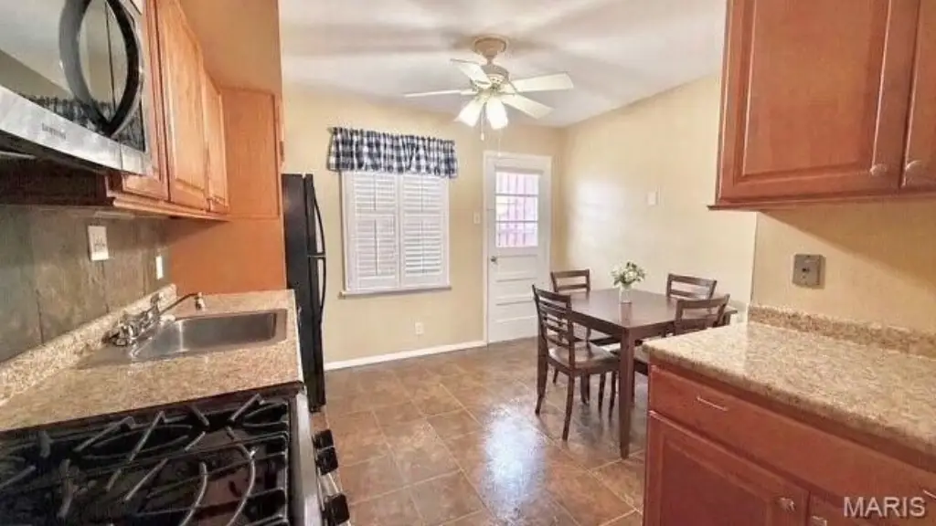 Picture 5