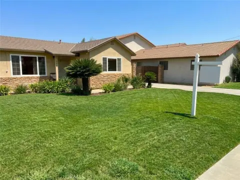 4-Unit Quadplex with Carports