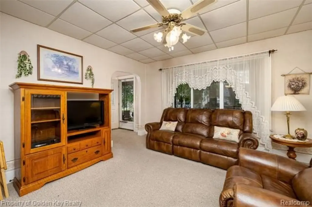 Picture 5