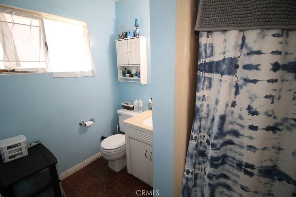 Picture 12