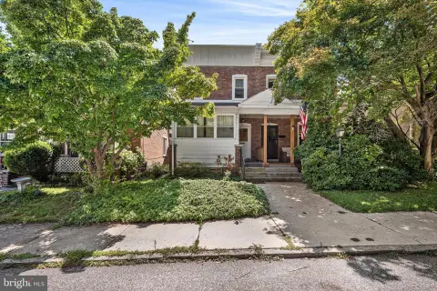 2-Unit Duplex with Off-Street Parking