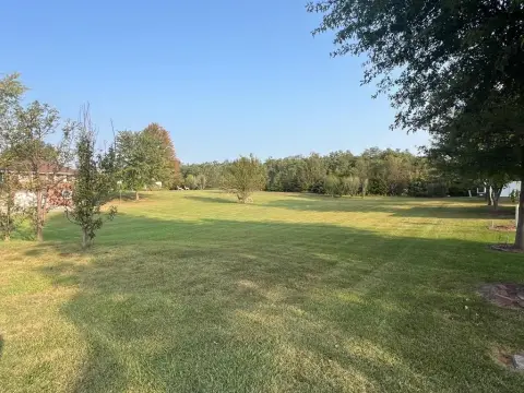 Residential Lot in Macon, MO
