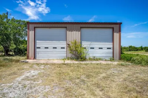 Weatherford Warehouse on Acreage