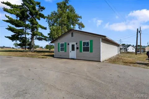 Storefront Building with Office Space