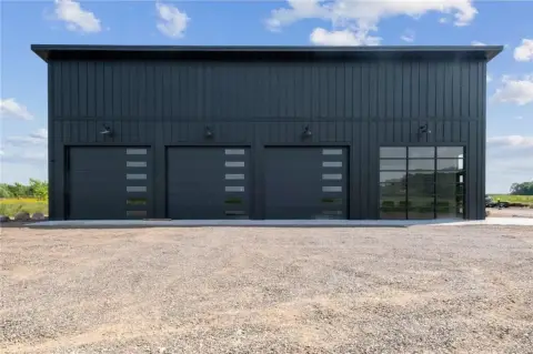 Heated Garage in Saint Croix