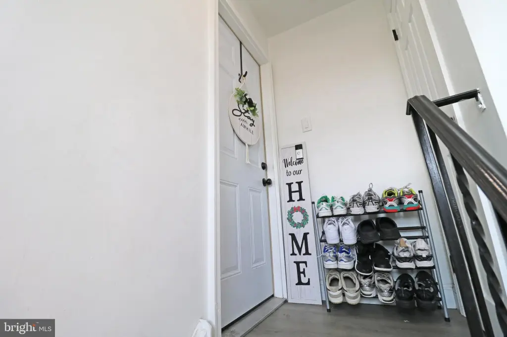Picture 3