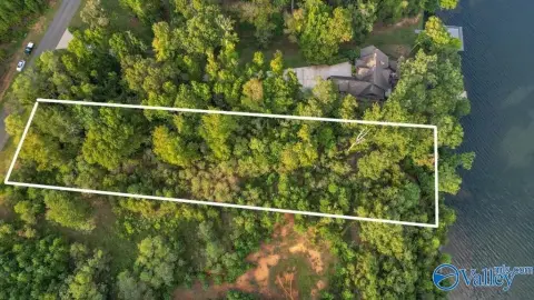 Scottsboro AL Main Channel Lot