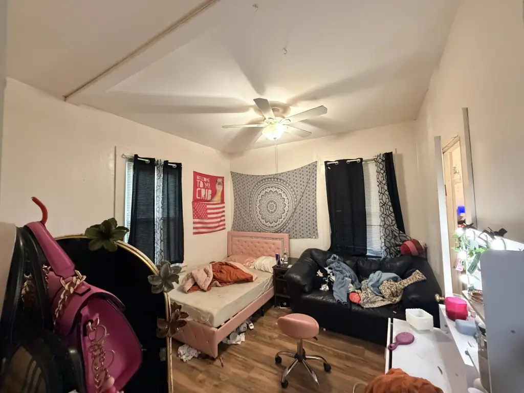 Picture 30
