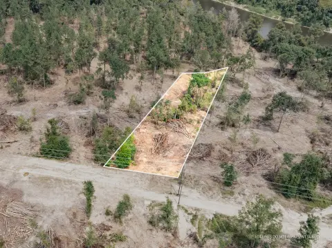 Acre Near Leaf River