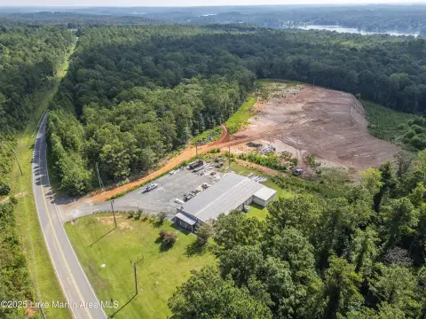 Undeveloped Acreage on Coven Abbott