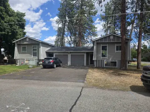 Duplex with Garages and Decks
