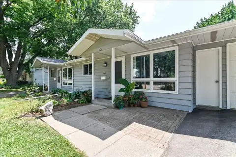 Updated Duplex with Private Entrances