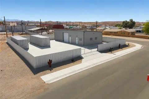 Fenced Flex Space with Storage Yard