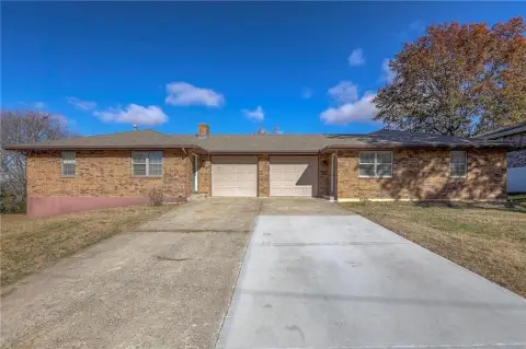 Blue Springs Duplex Investment Opportunity