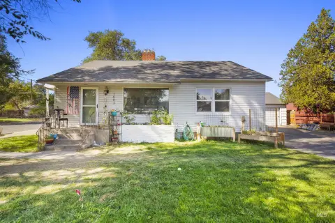 Quadplex with RV Parking
