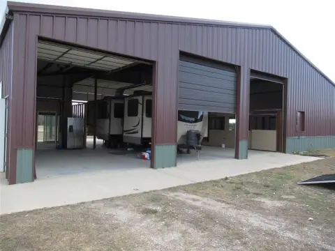 Improved Land with Shop in Lone Oak