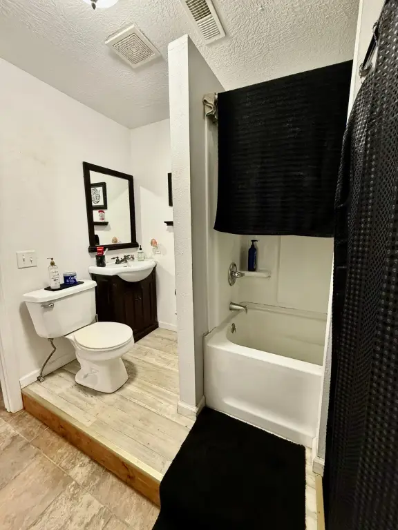 Picture 10