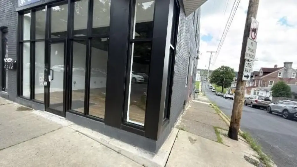 Picture 10