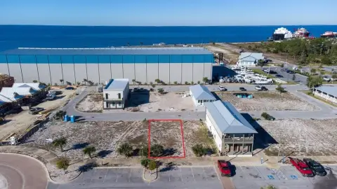 Prime Building Lot in Marina