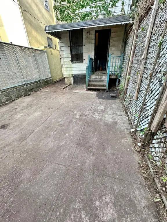 Picture 16