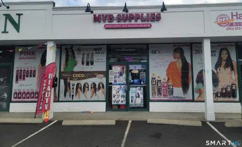 Retail Storefront with Central Air